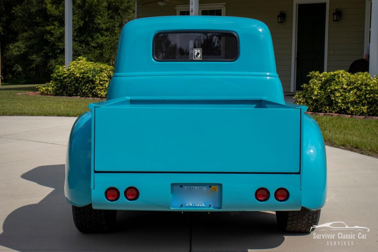 1952 Chevrolet 3100 3 Window Pickup