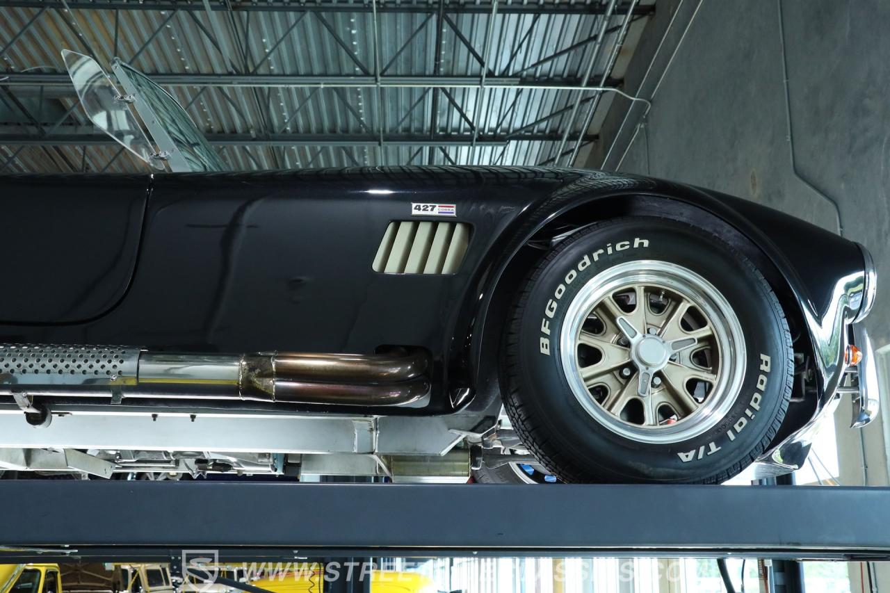 1965 Shelby Cobra Backdraft Racing