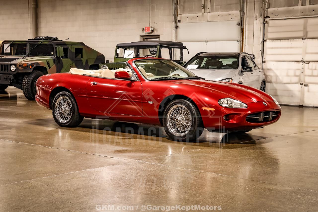 2000 Jaguar XK-Series