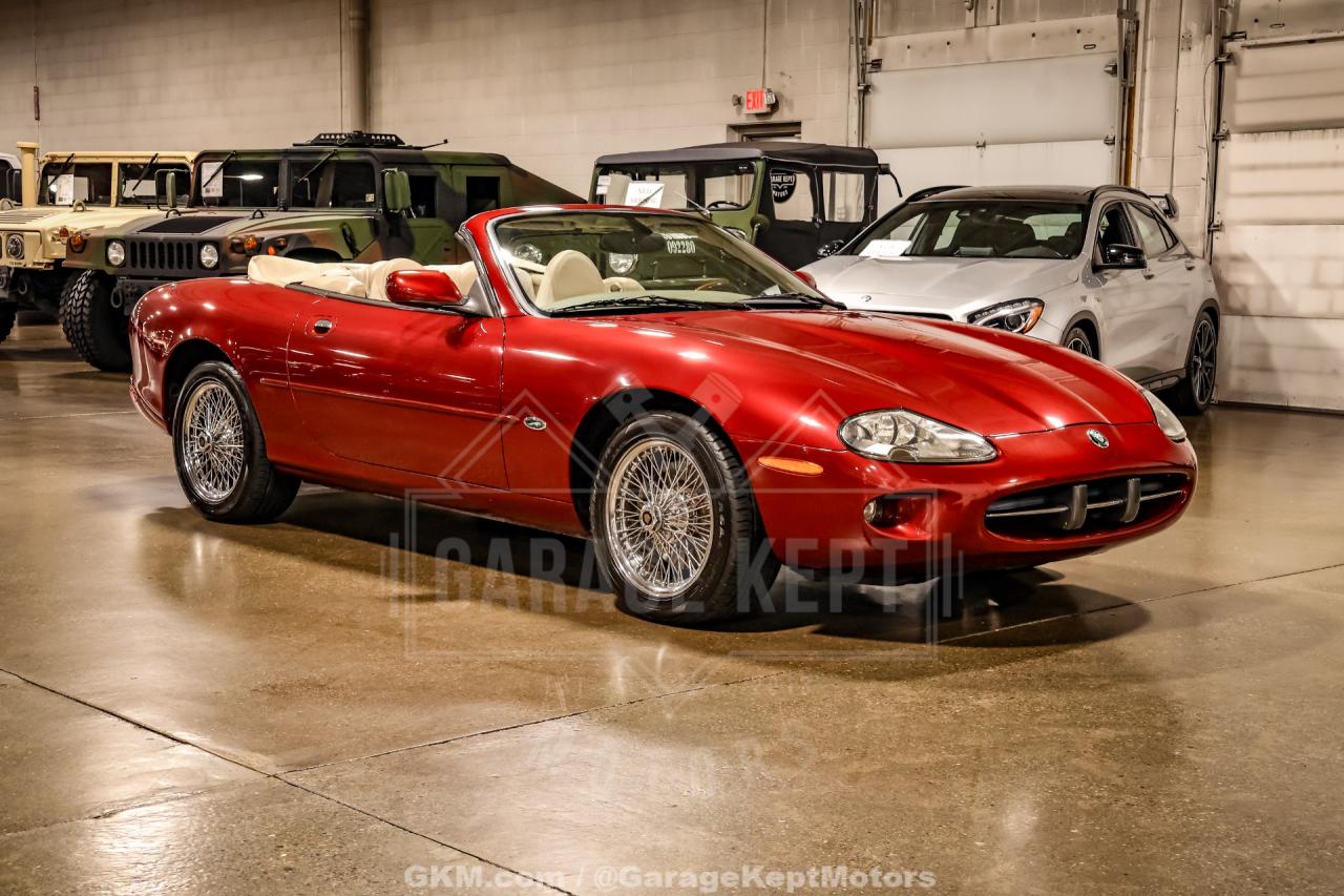 2000 Jaguar XK-Series