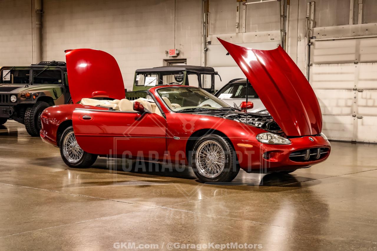 2000 Jaguar XK-Series