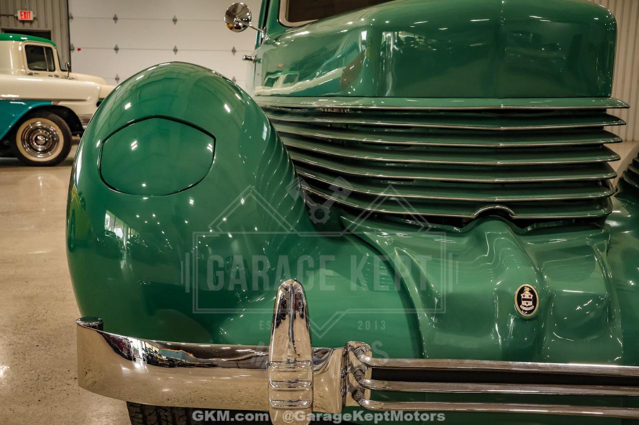 1936 Cord 810 Westchester