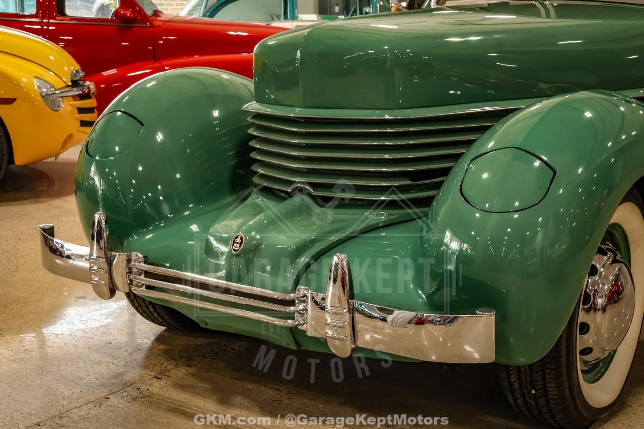 1936 Cord 810 Westchester