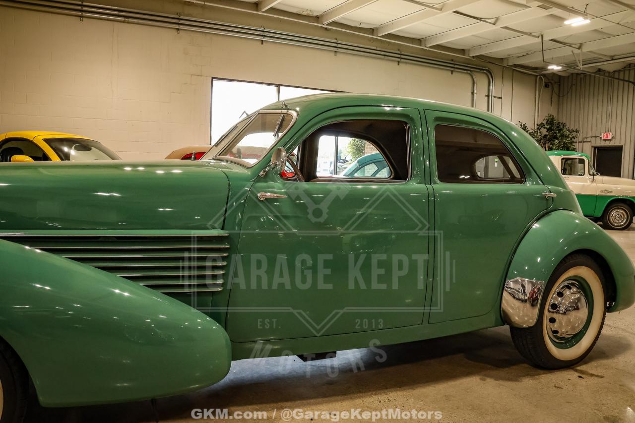 1936 Cord 810 Westchester