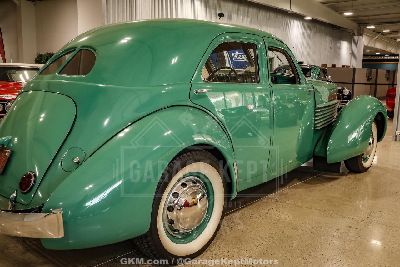 1936 Cord 810 Westchester