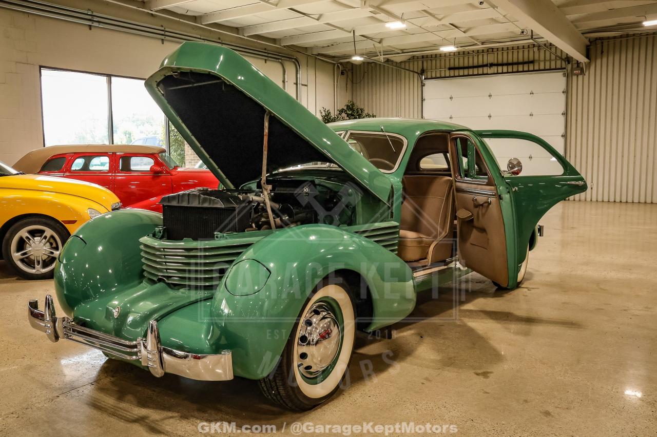 1936 Cord 810 Westchester