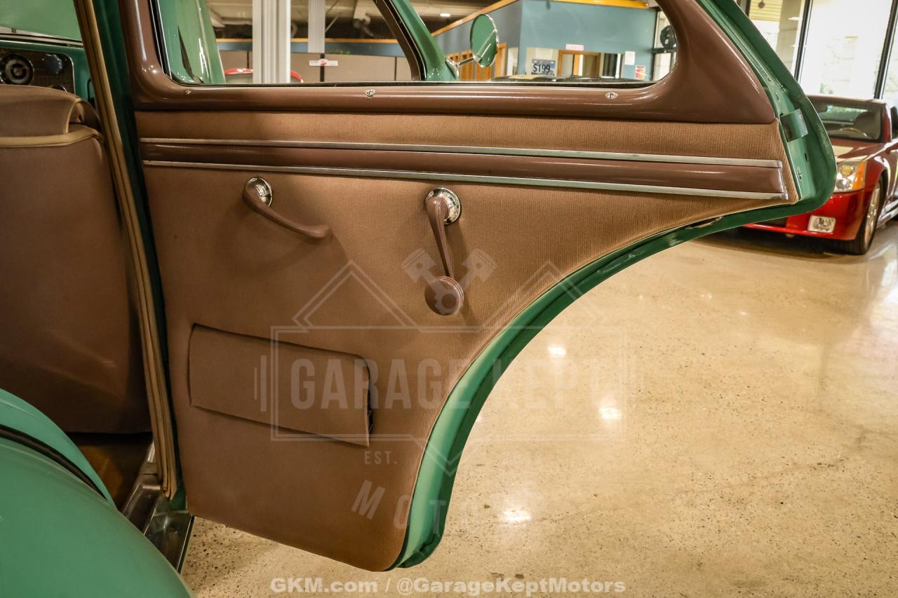 1936 Cord 810 Westchester