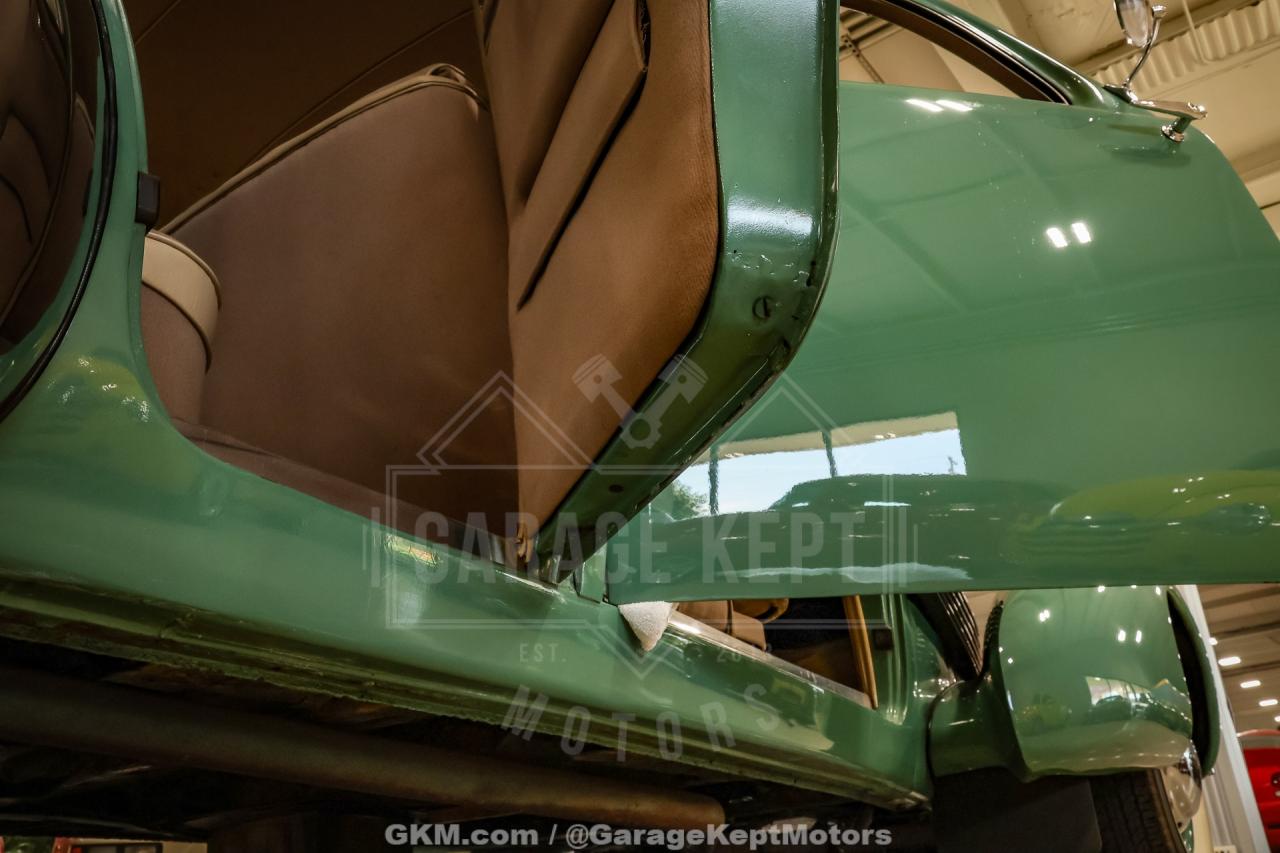 1936 Cord 810 Westchester
