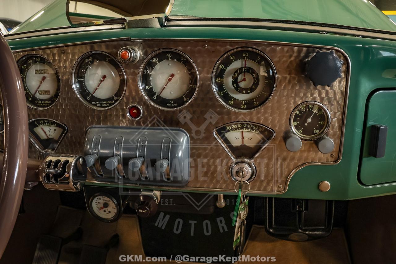 1936 Cord 810 Westchester
