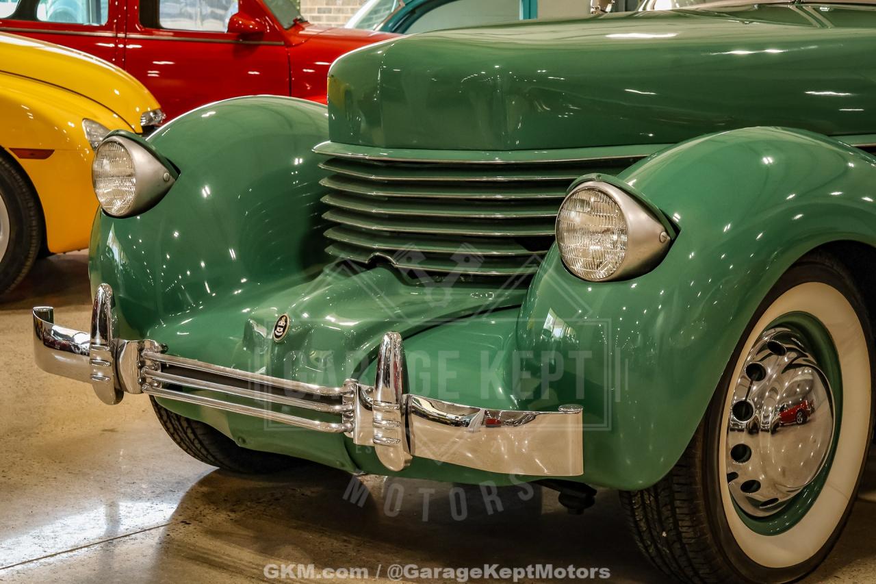 1936 Cord 810 Westchester