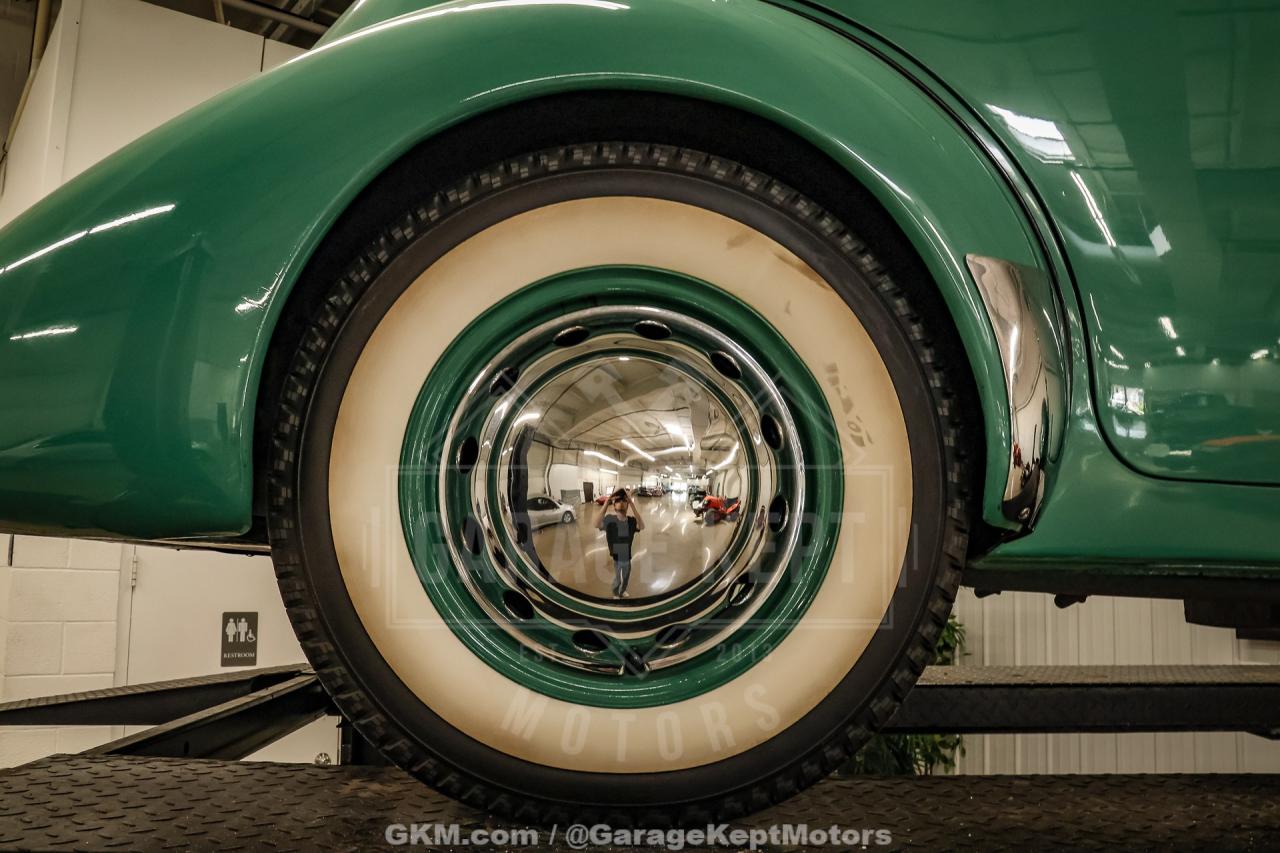1936 Cord 810 Westchester