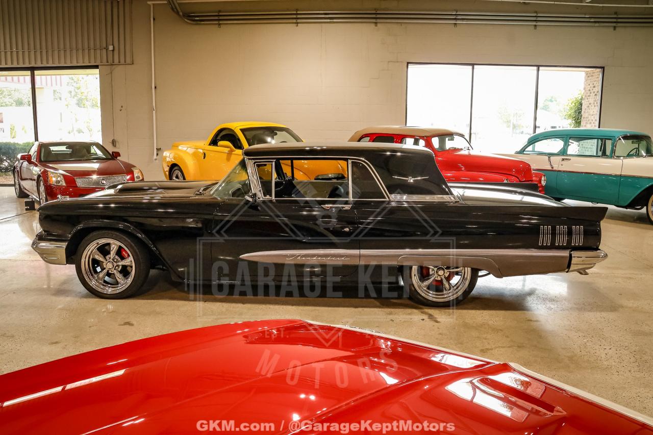 1960 Ford Thunderbird
