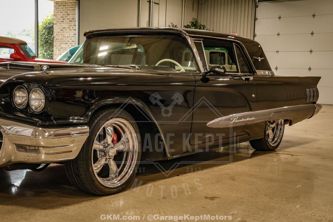 1960 Ford Thunderbird