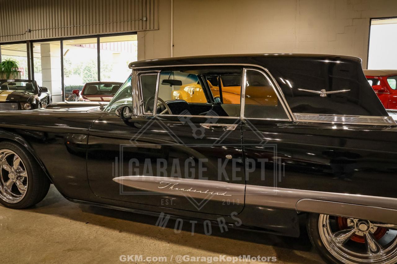 1960 Ford Thunderbird