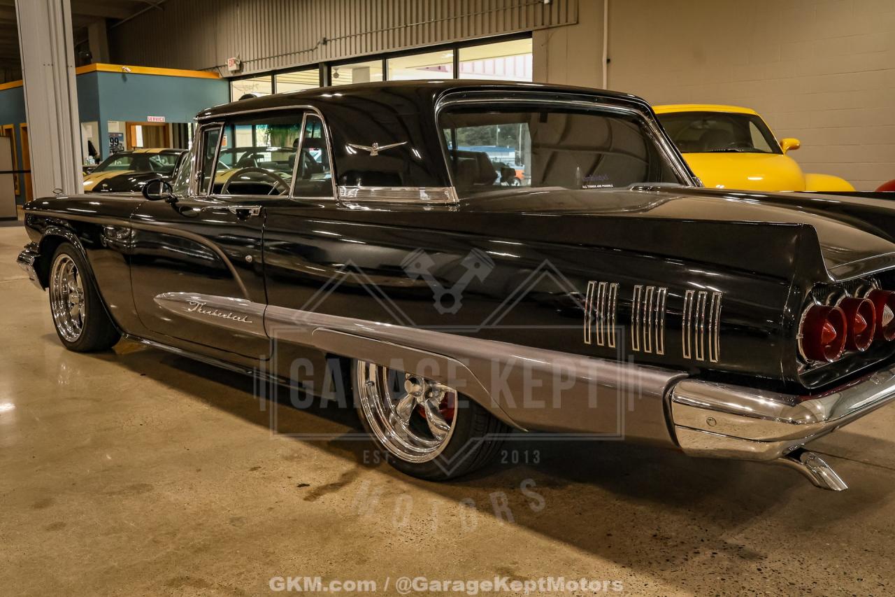 1960 Ford Thunderbird