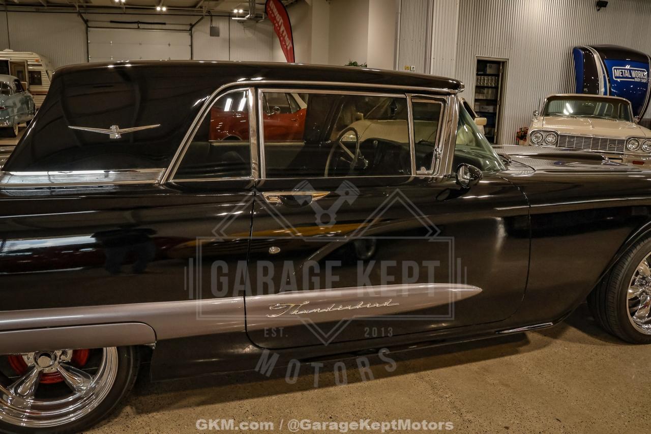 1960 Ford Thunderbird