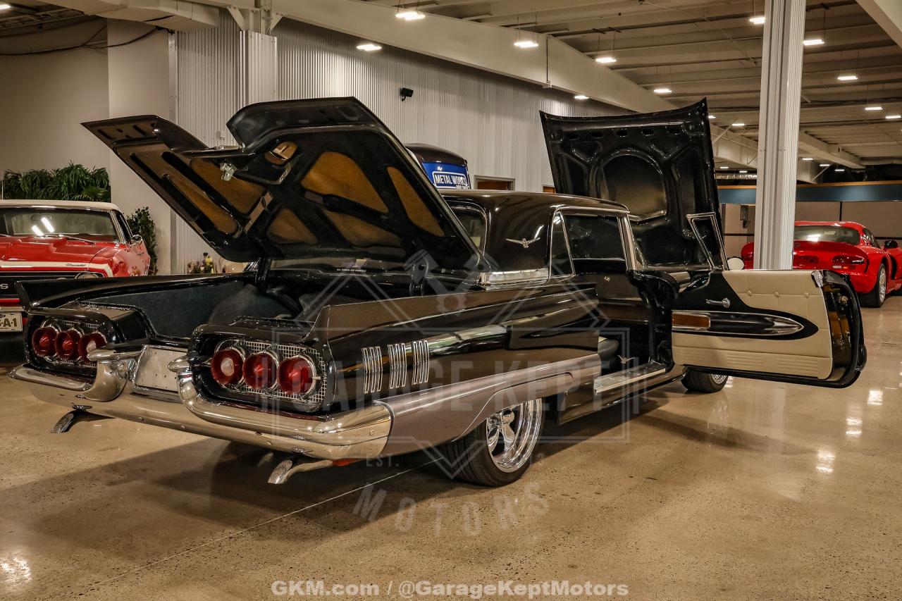 1960 Ford Thunderbird