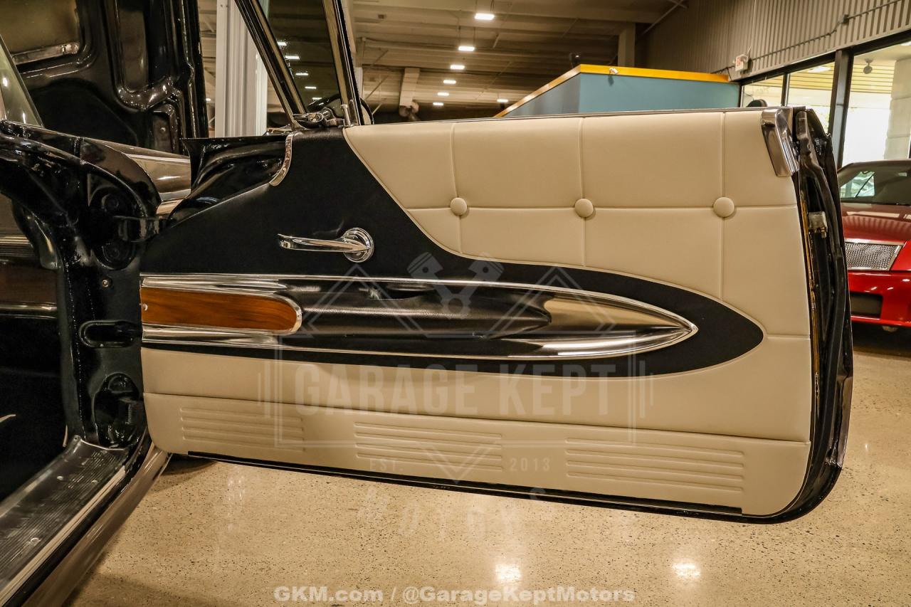 1960 Ford Thunderbird