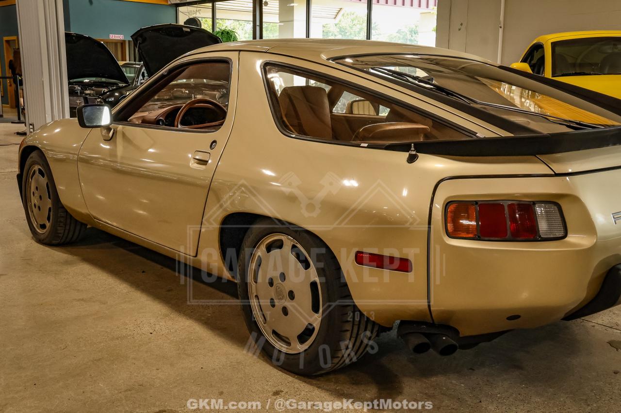 1982 Porsche 928 Weissach