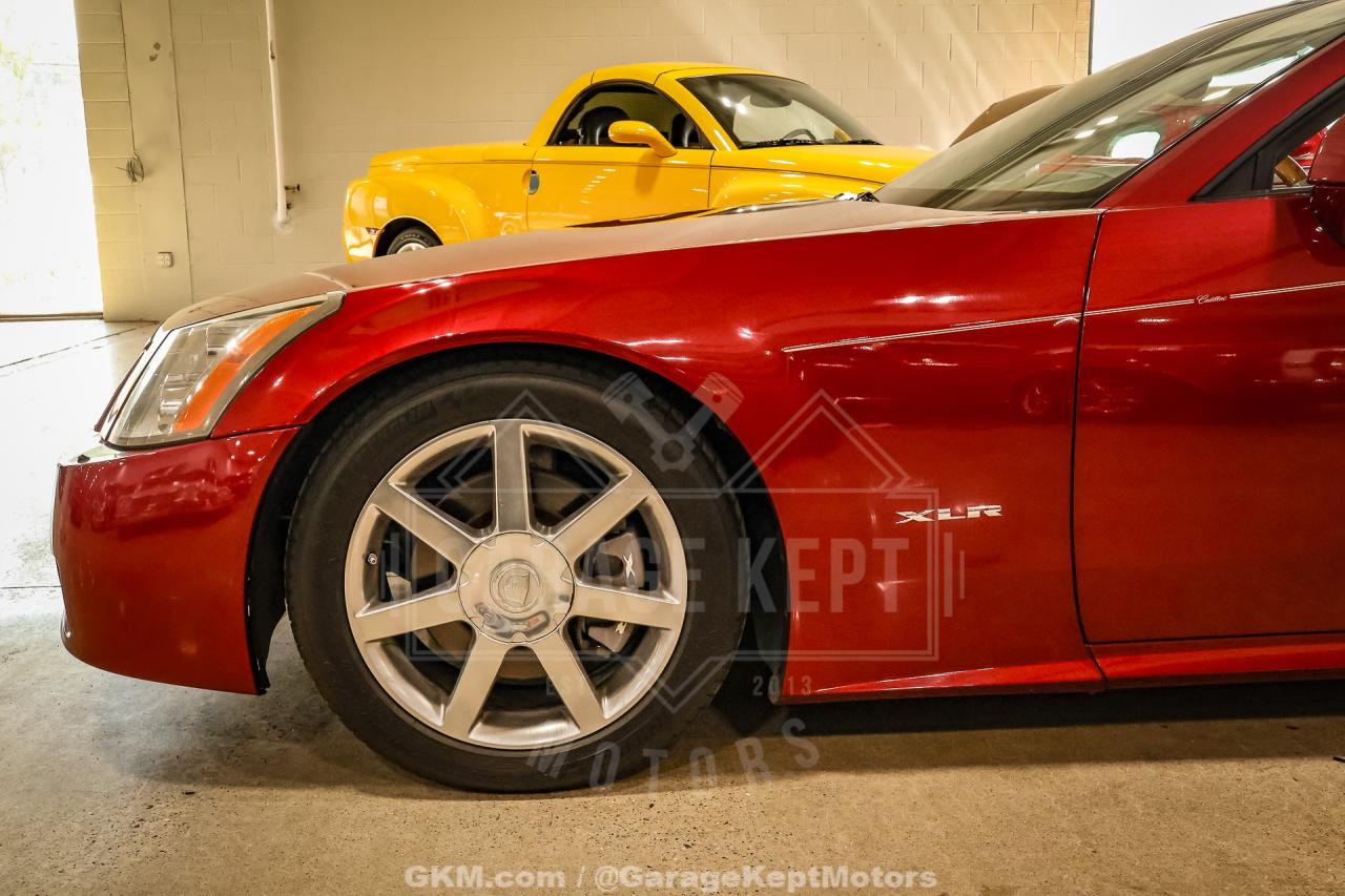 2005 Cadillac XLR