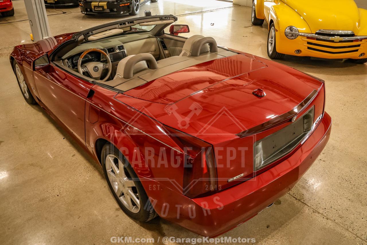 2005 Cadillac XLR