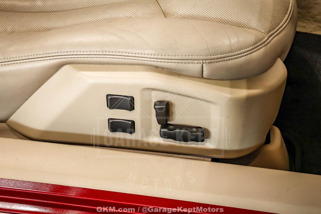 2005 Cadillac XLR