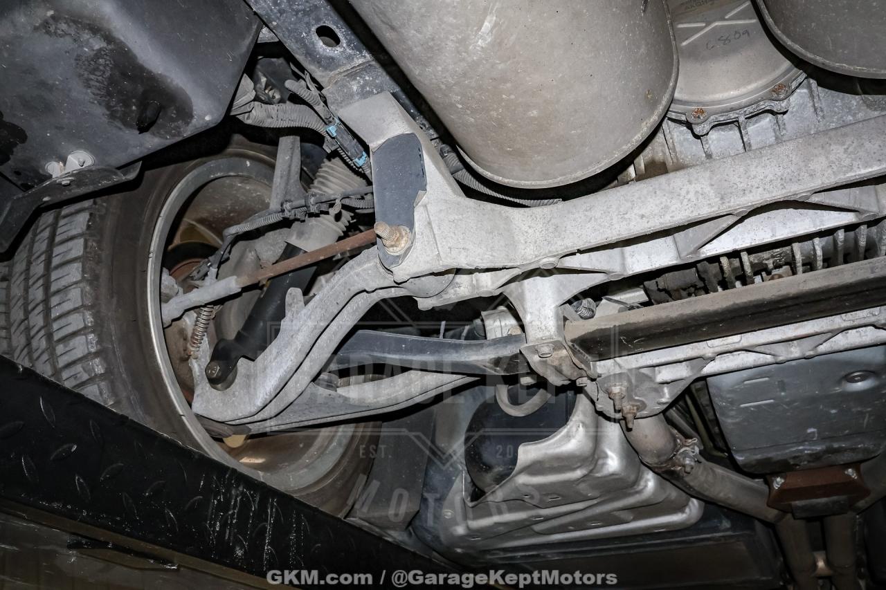 2005 Cadillac XLR