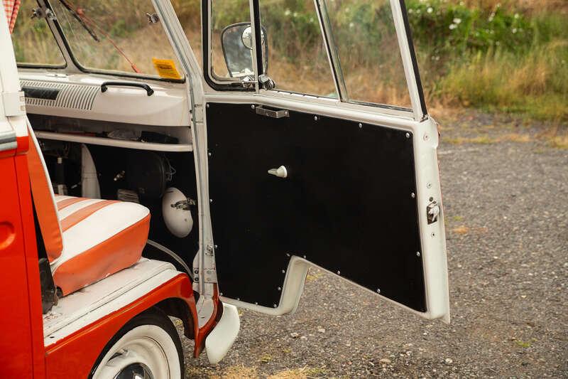 1966 Volkswagen T2 Camper