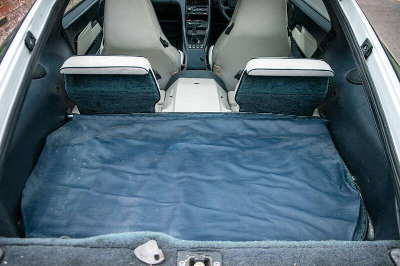 1989 Porsche 928 S4