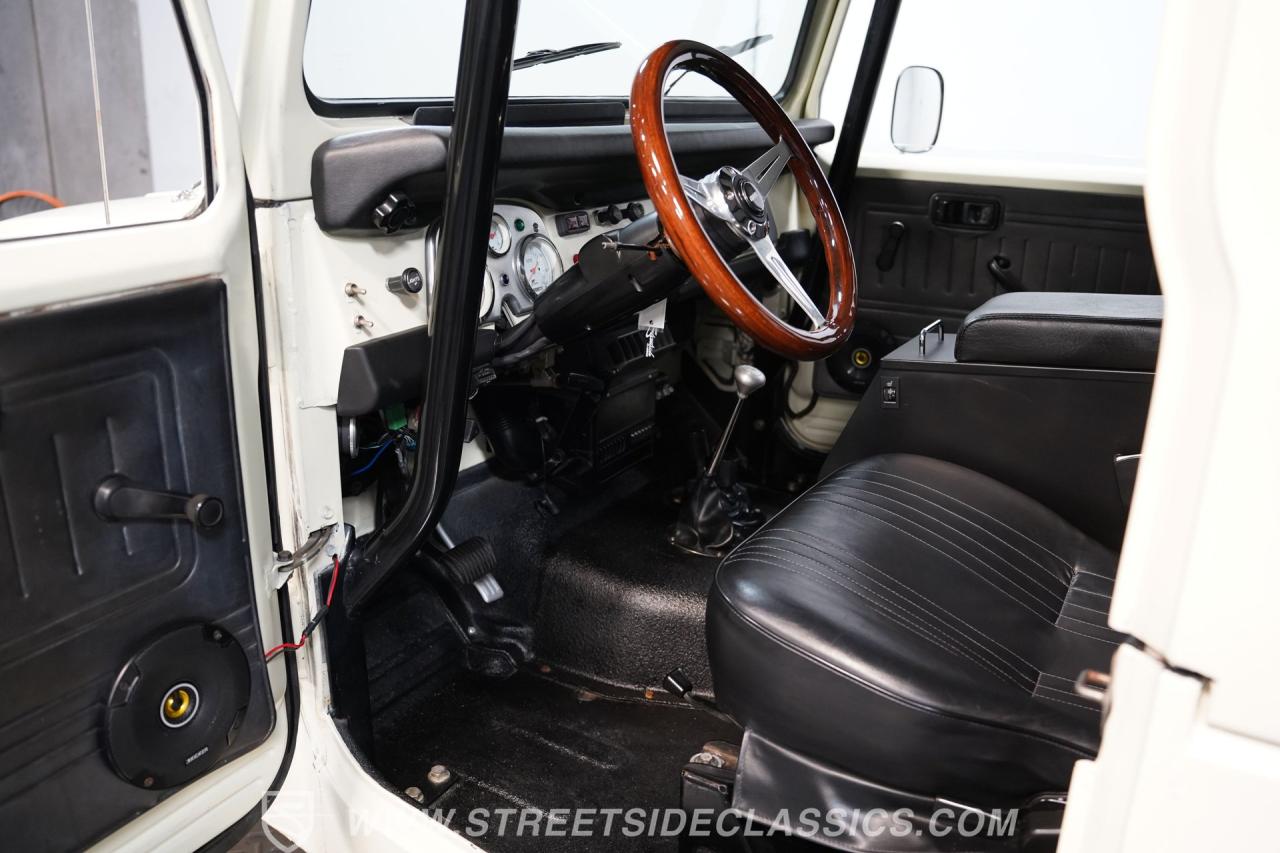 1978 Toyota Land Cruiser FJ40 Restomod