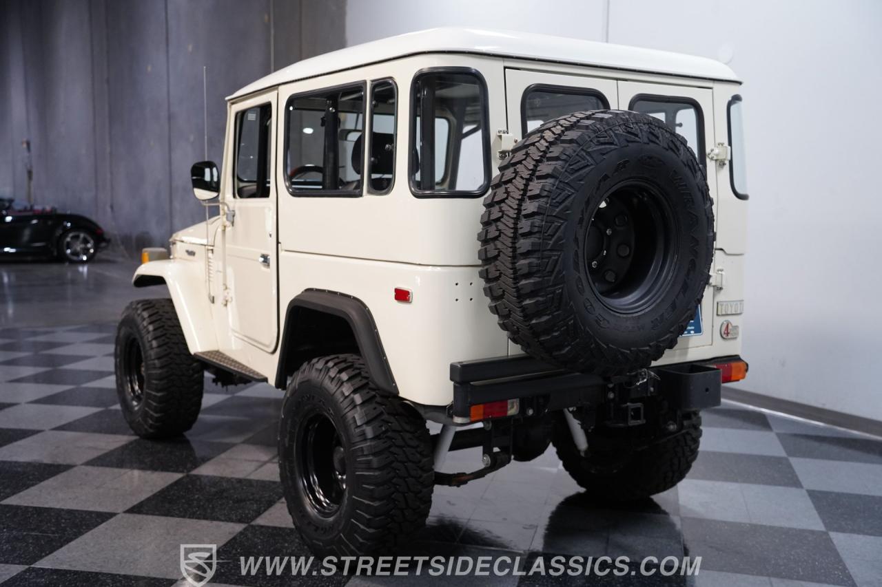 1978 Toyota Land Cruiser FJ40 Restomod