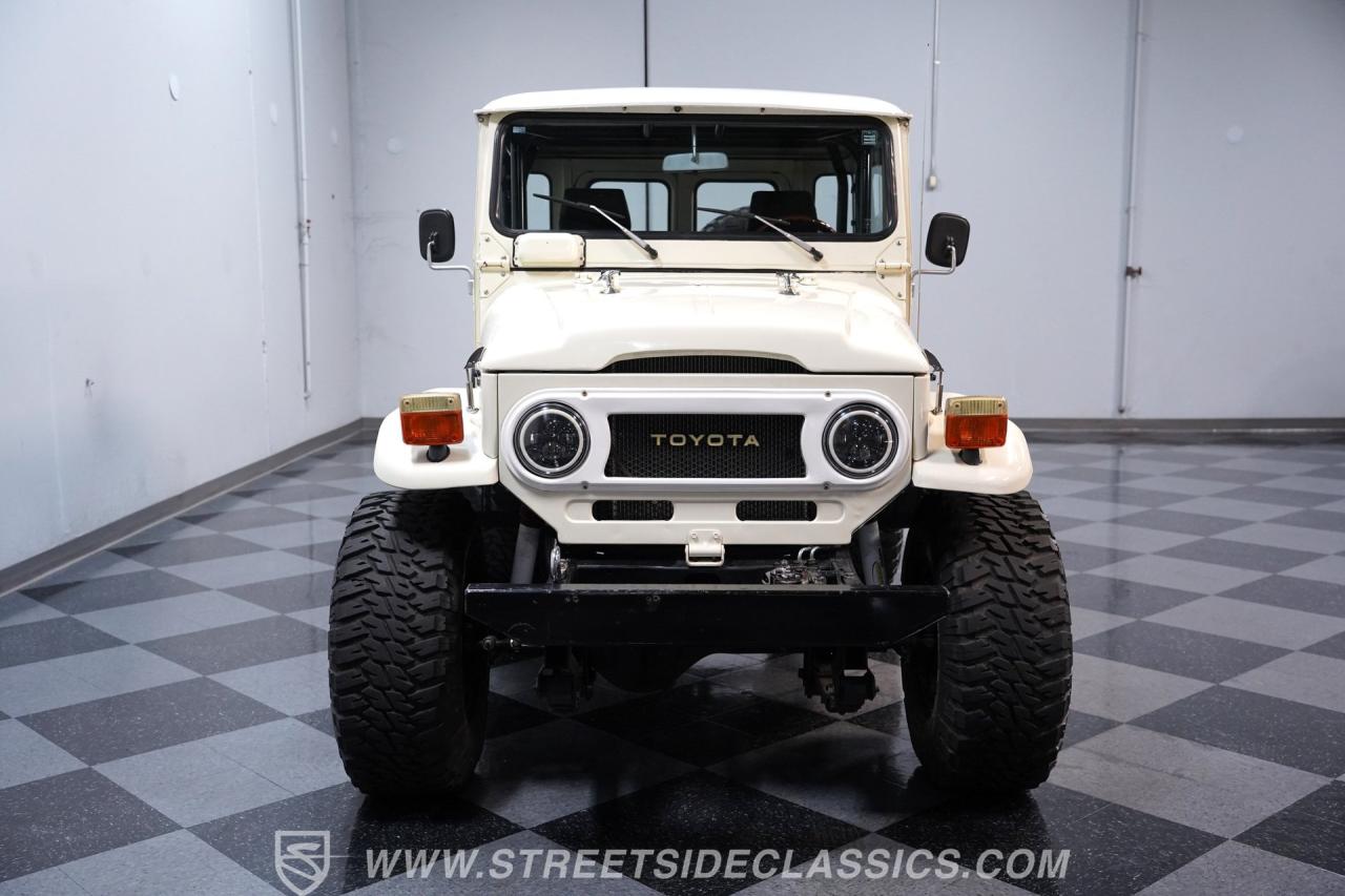 1978 Toyota Land Cruiser FJ40 Restomod