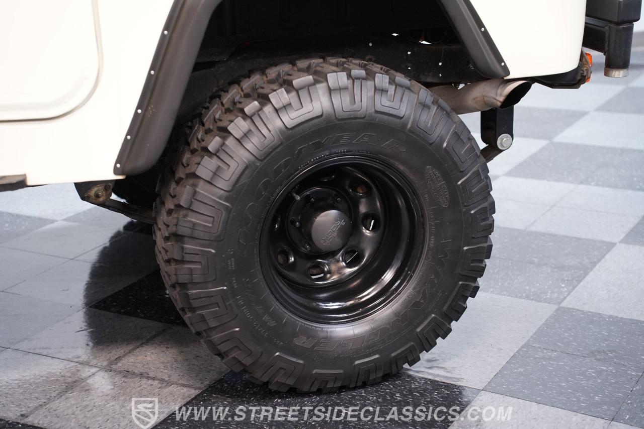 1978 Toyota Land Cruiser FJ40 Restomod