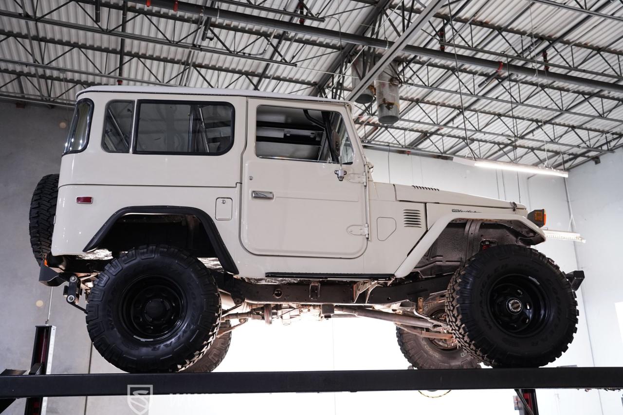 1978 Toyota Land Cruiser FJ40 Restomod
