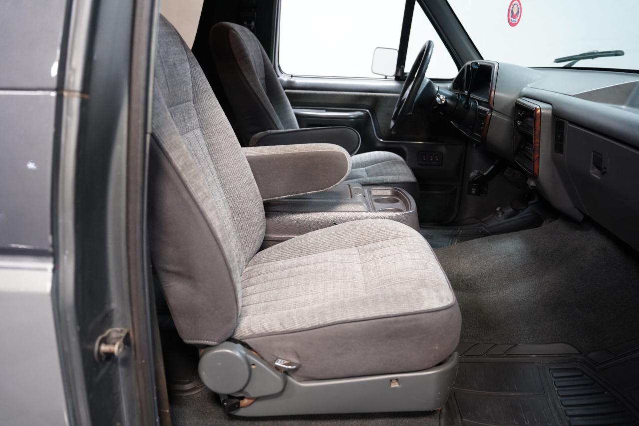 1989 Ford Bronco XLT 4X4