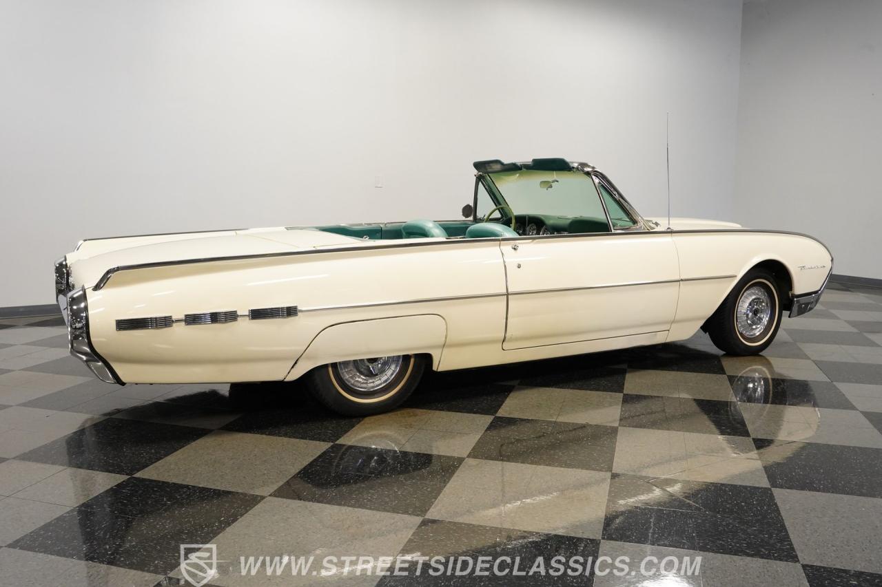 1962 Ford Thunderbird Convertible