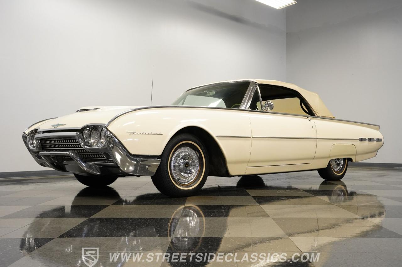 1962 Ford Thunderbird Convertible