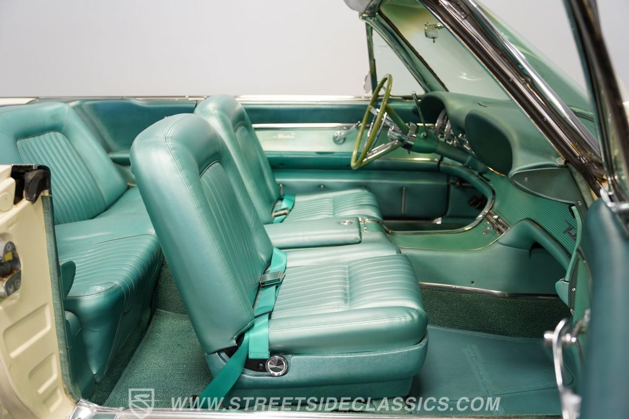 1962 Ford Thunderbird Convertible