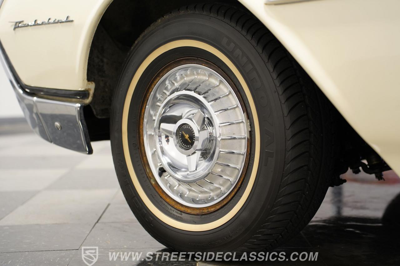 1962 Ford Thunderbird Convertible