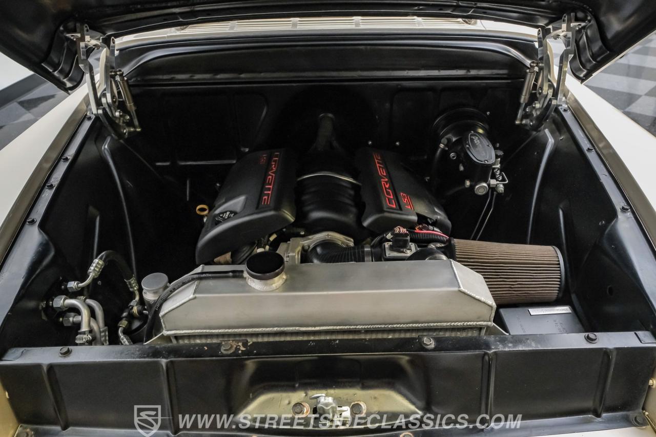 1956 Chevrolet 3100 Big Window Restomod