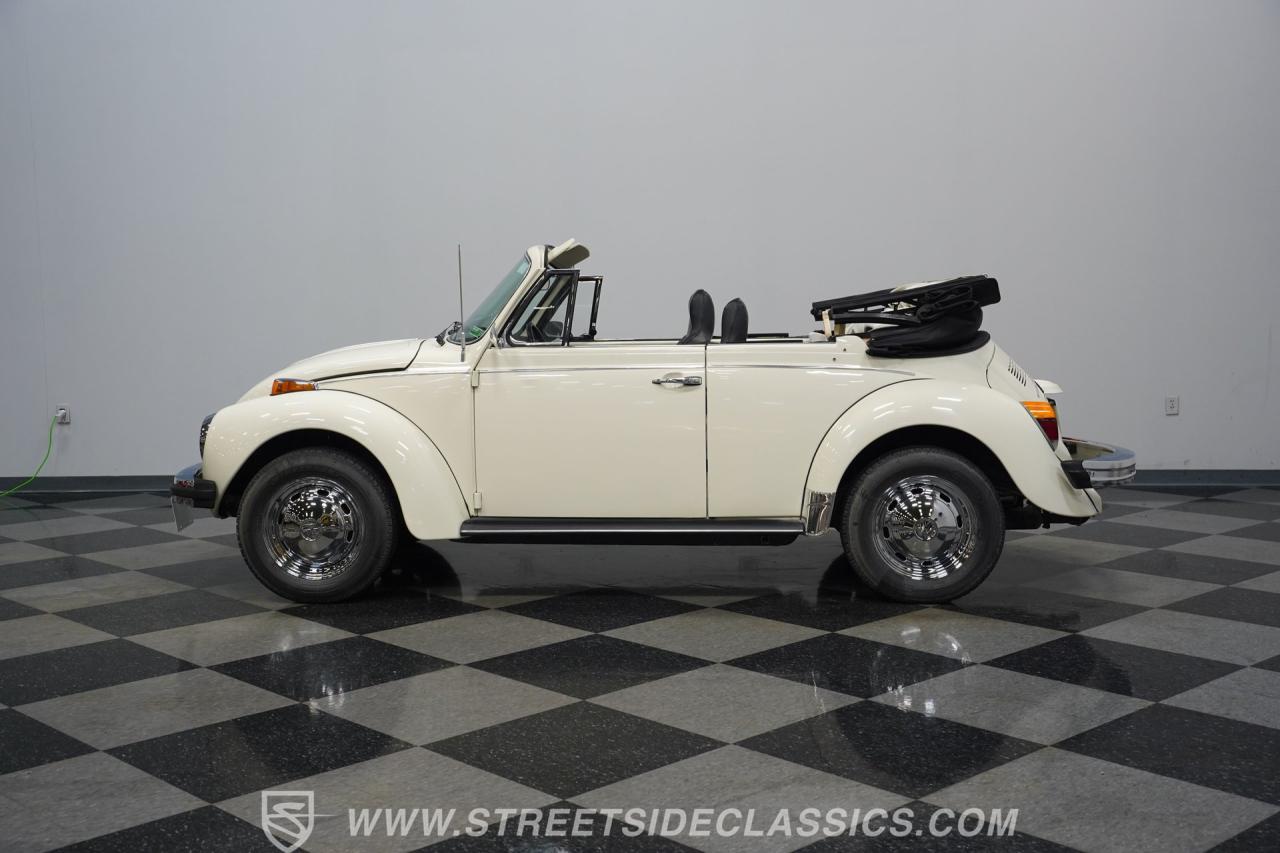 1975 Volkswagen Super Beetle Convertible