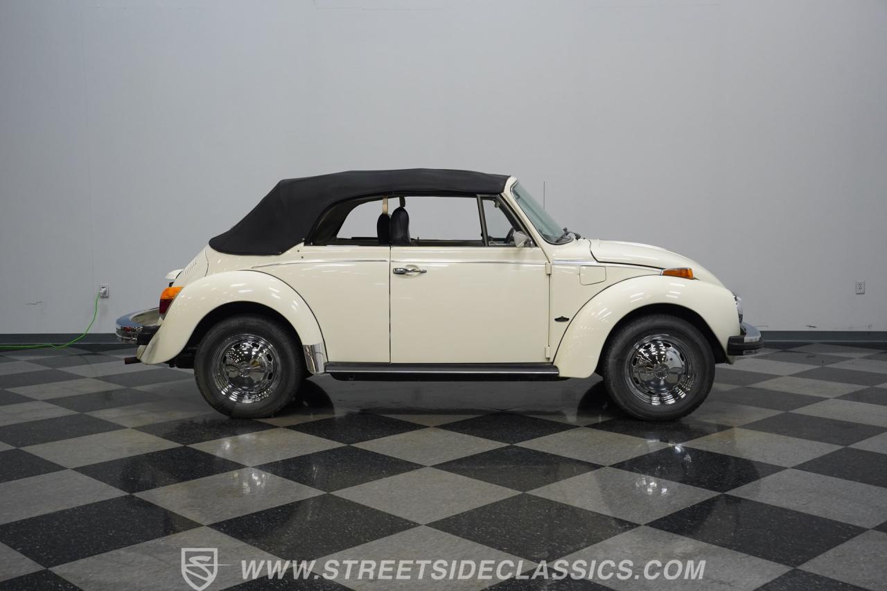 1975 Volkswagen Super Beetle Convertible