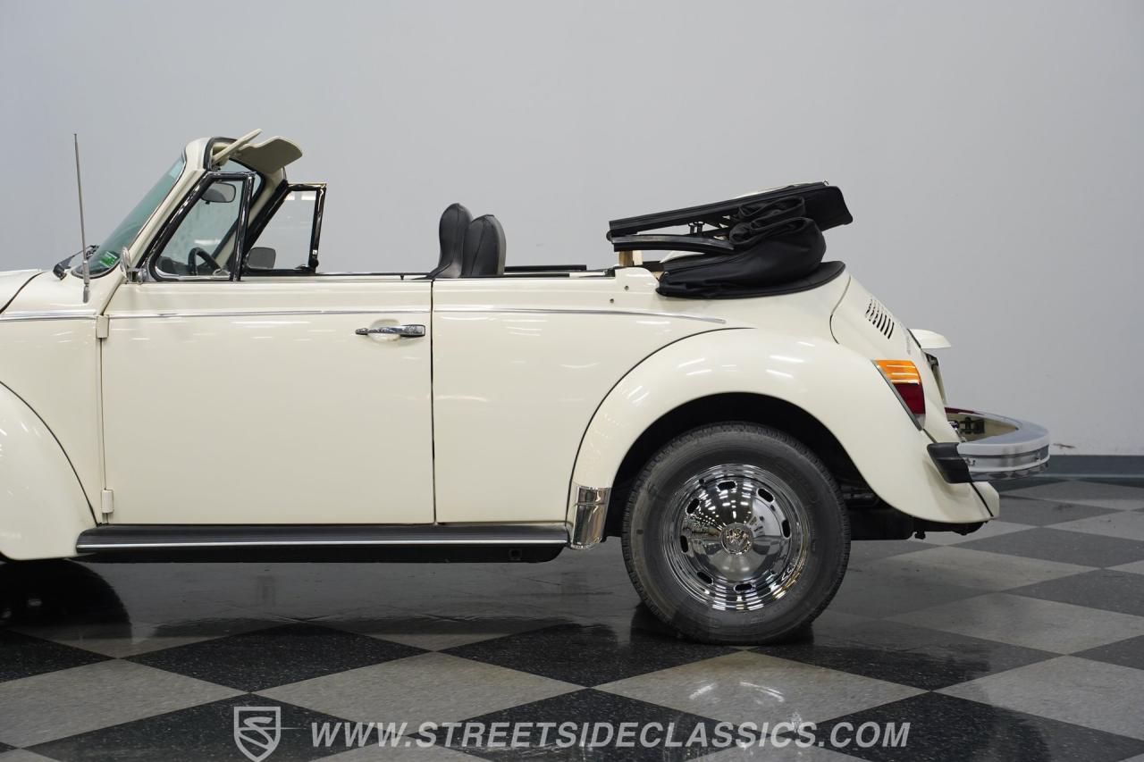 1975 Volkswagen Super Beetle Convertible