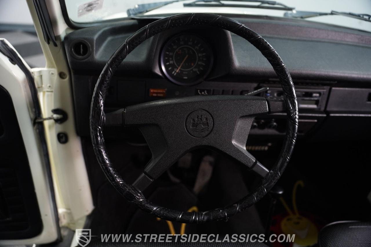 1975 Volkswagen Super Beetle Convertible