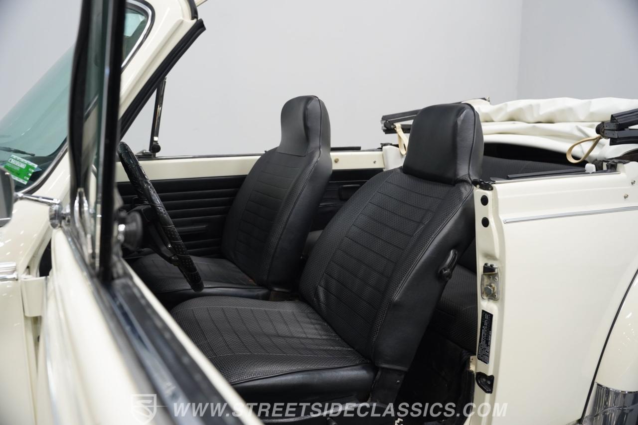 1975 Volkswagen Super Beetle Convertible