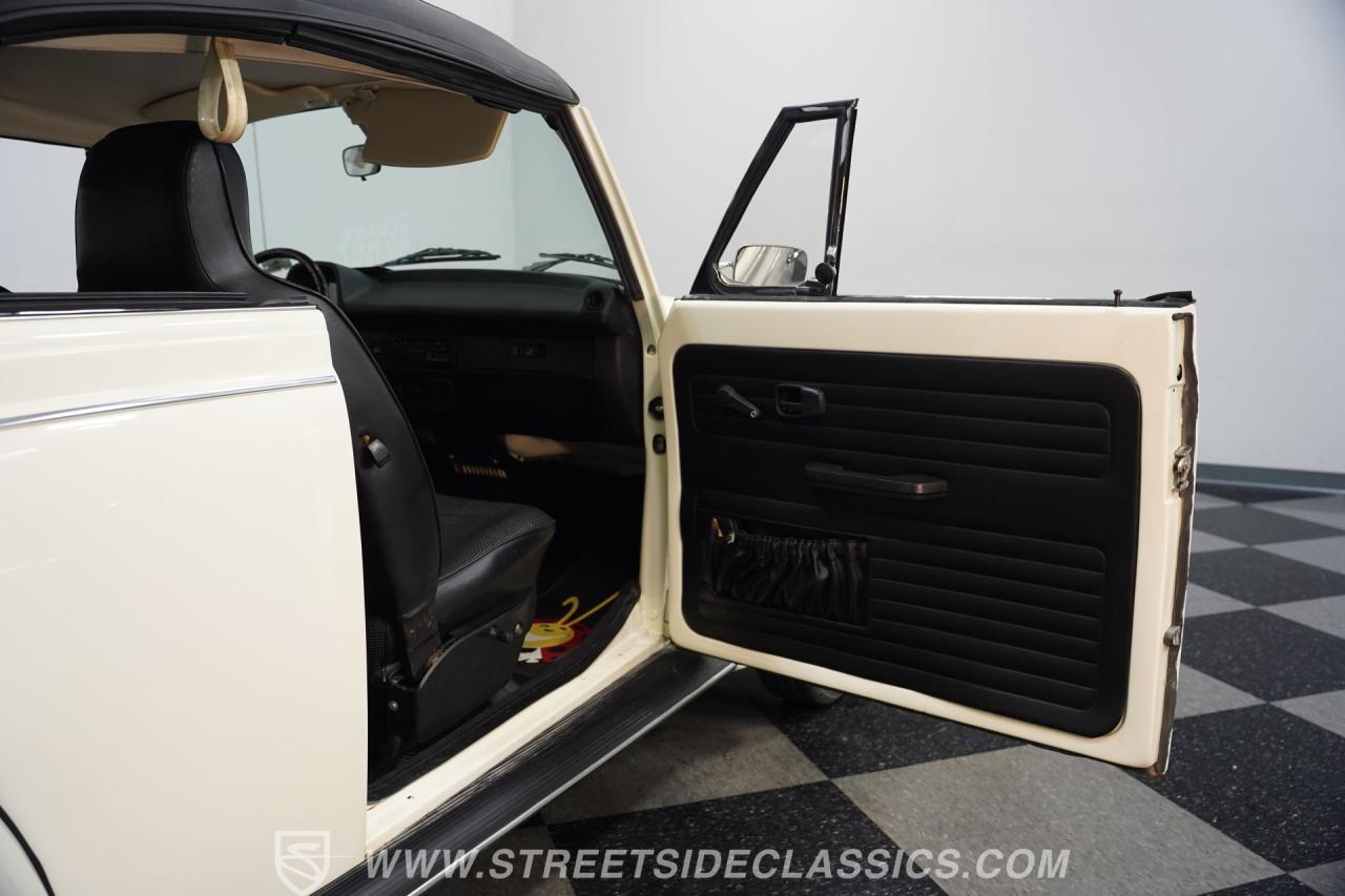 1975 Volkswagen Super Beetle Convertible