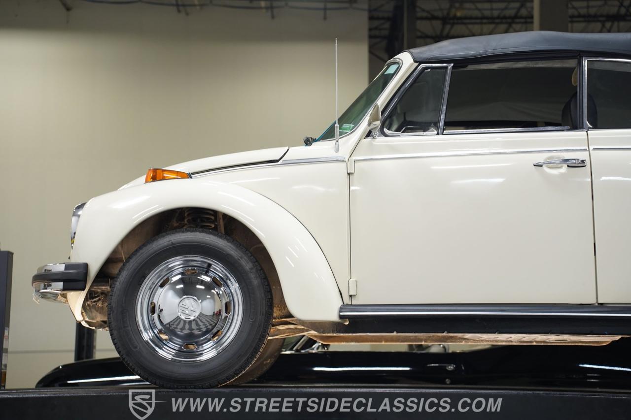 1975 Volkswagen Super Beetle Convertible