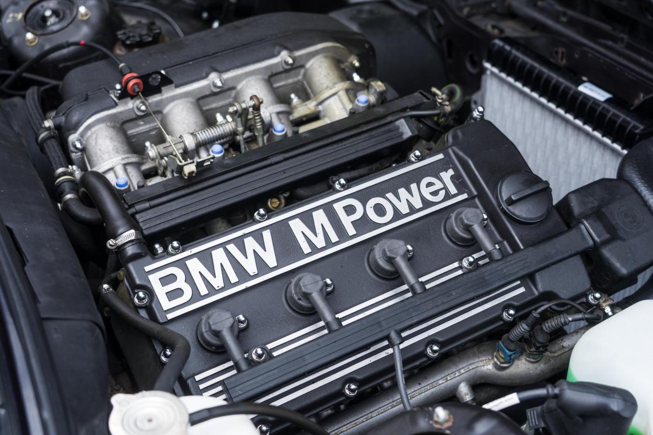 1992 BMW M3 (E30) 2.3