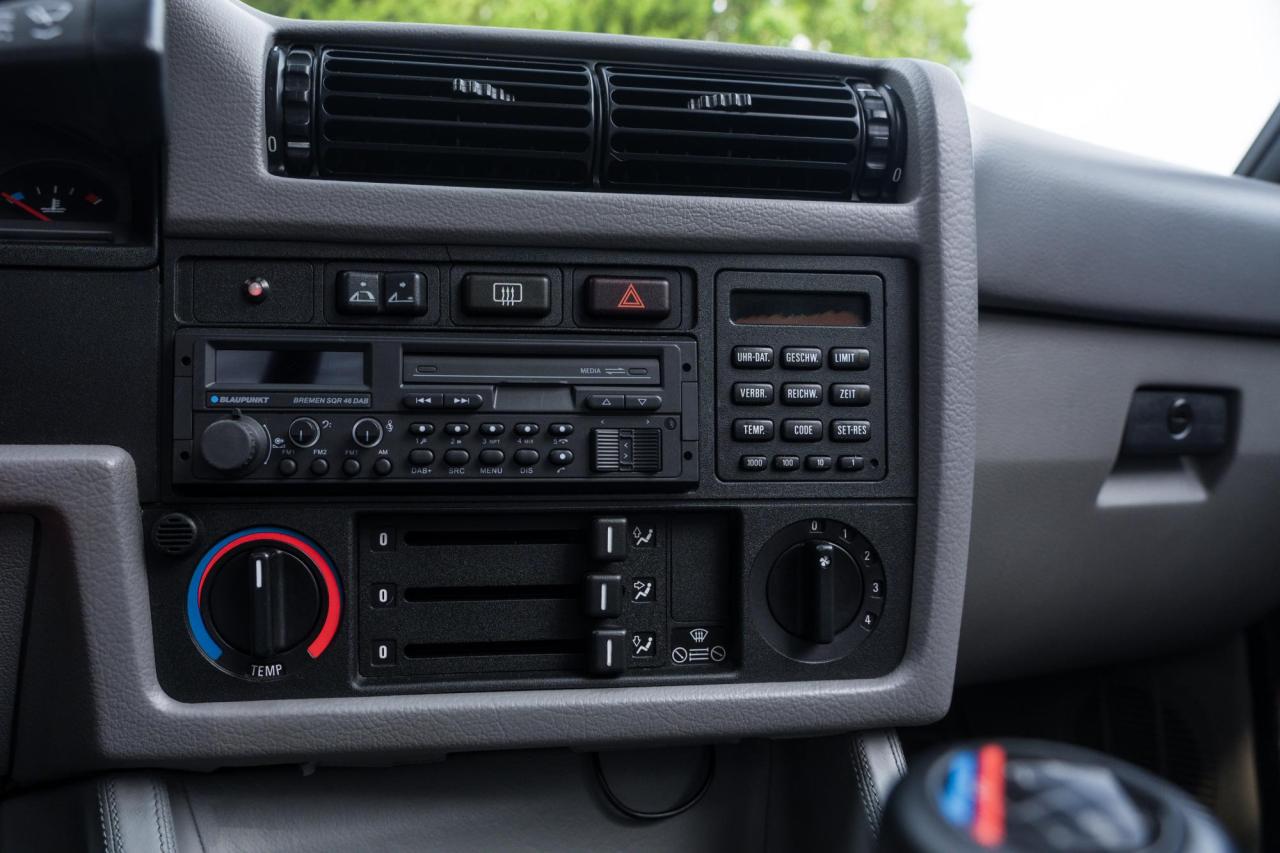 1992 BMW M3 (E30) 2.3