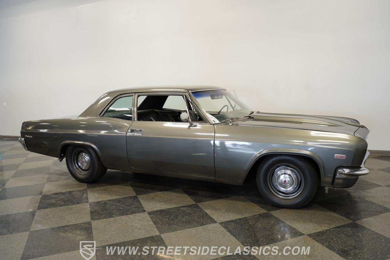 1966 Chevrolet Biscayne 502 Restomod